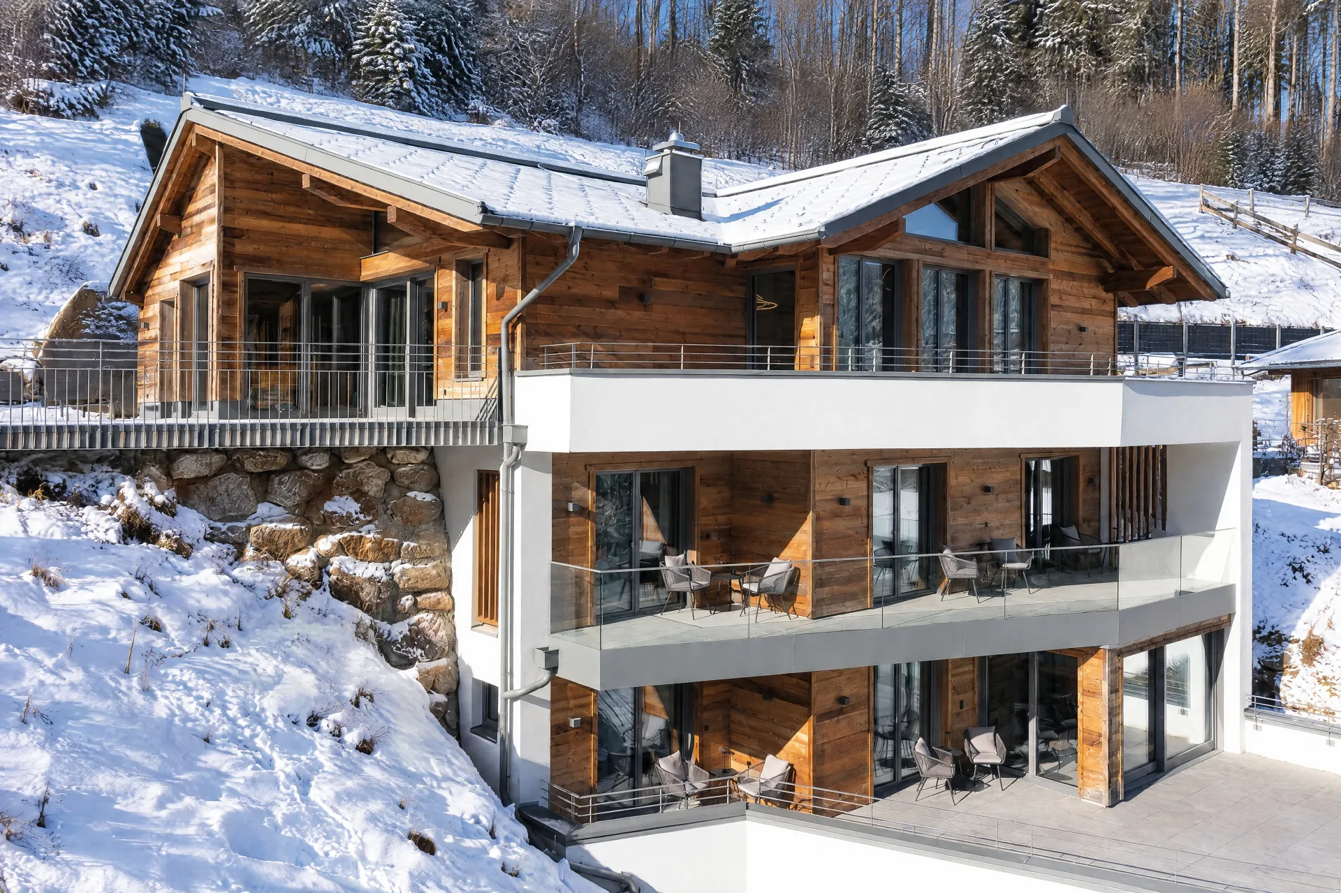 DasKöniglich im Winter — Holz, Stein und Glas über Mühlbach am Hochkönig