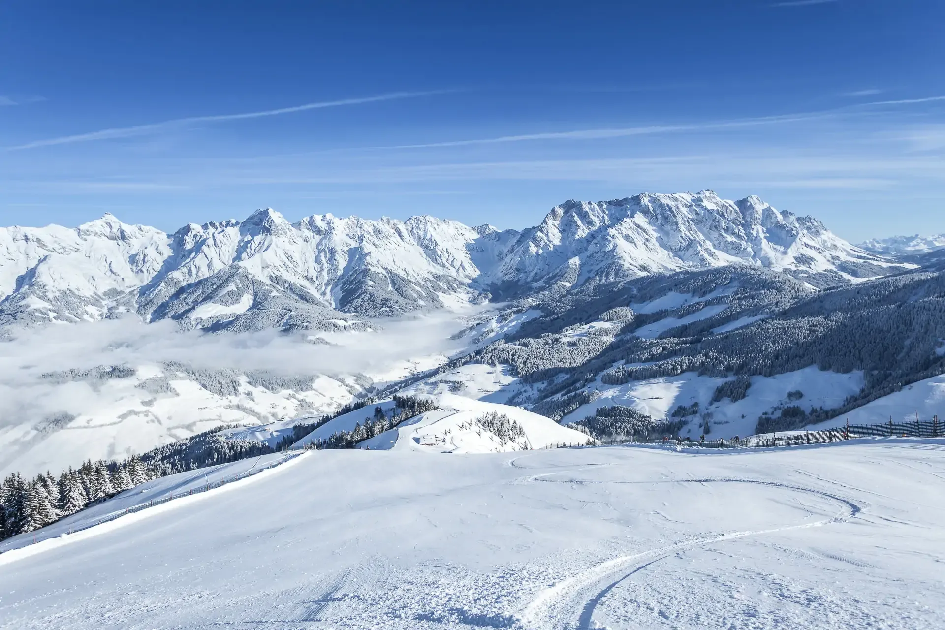 Snow-covered mountain landscape at the Hochkönig